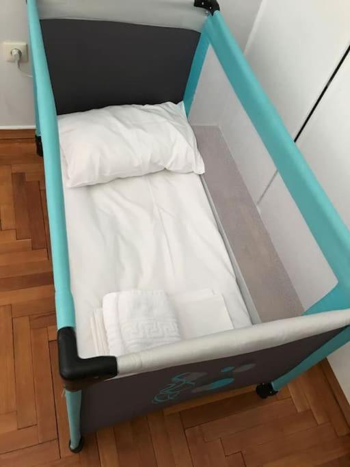 2Bdr Olympianzeus Apt With Netflix Athen Exterior foto
