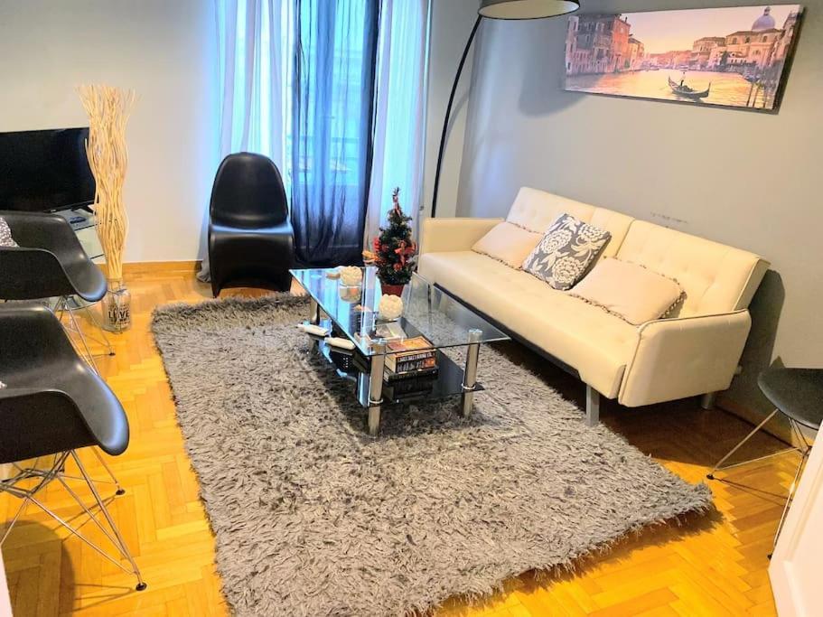 2Bdr Olympianzeus Apt With Netflix Athen Exterior foto