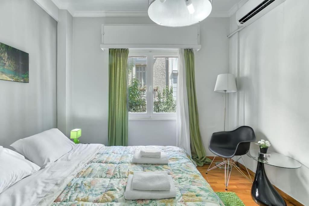 2Bdr Olympianzeus Apt With Netflix Athen Exterior foto